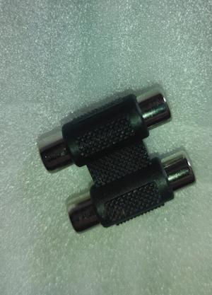 ADAPTADOR 2RCA HEMBRA A 2RCA HEMBRA (PROLONGADOR DE CONEXIÓN RCA)