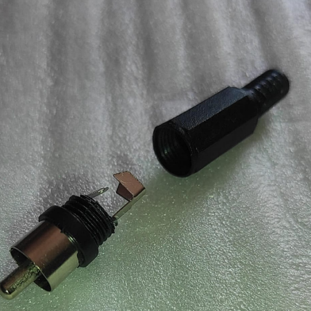 FICHA RCA MACHO PARA SOLDAR COLOR NEGRO