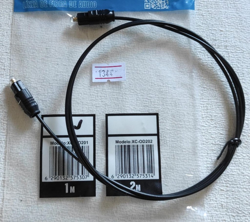 CABLE DE FIBRA ÓPTICA DE 1MT - TRANSFERENCIA PARA DATOS Y EQUIPOS DE AUDIO
