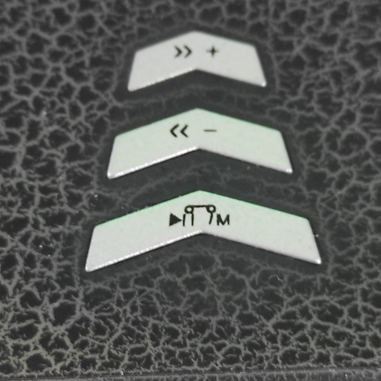 PARLANTE BT PORTÁTIL MINI HI-SPEAKER BE-15 MANOS LIBRES -STEREO - Imagen 9
