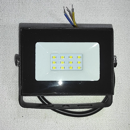 REFECTOR LED 9.5X7.5CM LUZ BLANCA INTERIOR O EXTERIOR DYRE10SL EQUIVALE (APROX) A 80W DE HALÓGENO