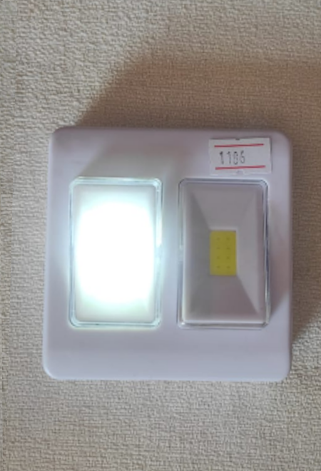 LUZ LED COB DOBLE TECLA 82X82MM USA 3 PILAS AAA - IDEAL PLACARD, BAJOMESADA, ENTRADAS ETC. - Imagen 3