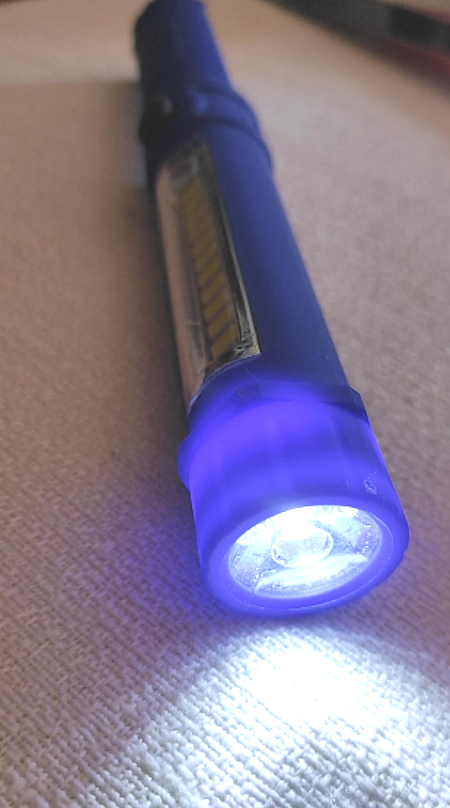 LINTERNA COB LARGA - CON LED+AUMENTO EN UN EXTREMO (LINTERNA) Y TIRA COB DE 12LEDS TIPO FLUORESCENTE- IMAN Y PESTAÑA DE AGARRE (16,5CM*2,3CM)
